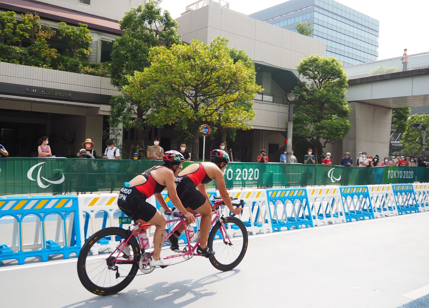 タンデムバイク